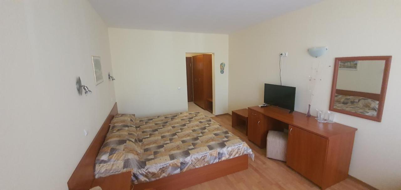 Diamond Hotel Primorsko Luaran gambar
