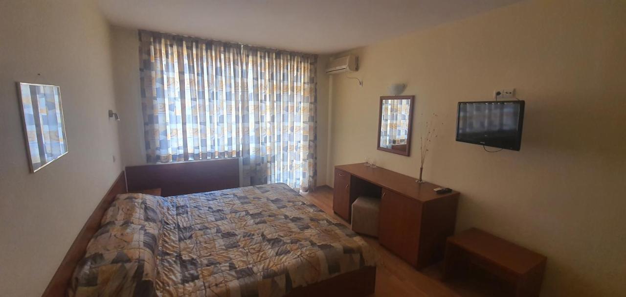 Diamond Hotel Primorsko Luaran gambar
