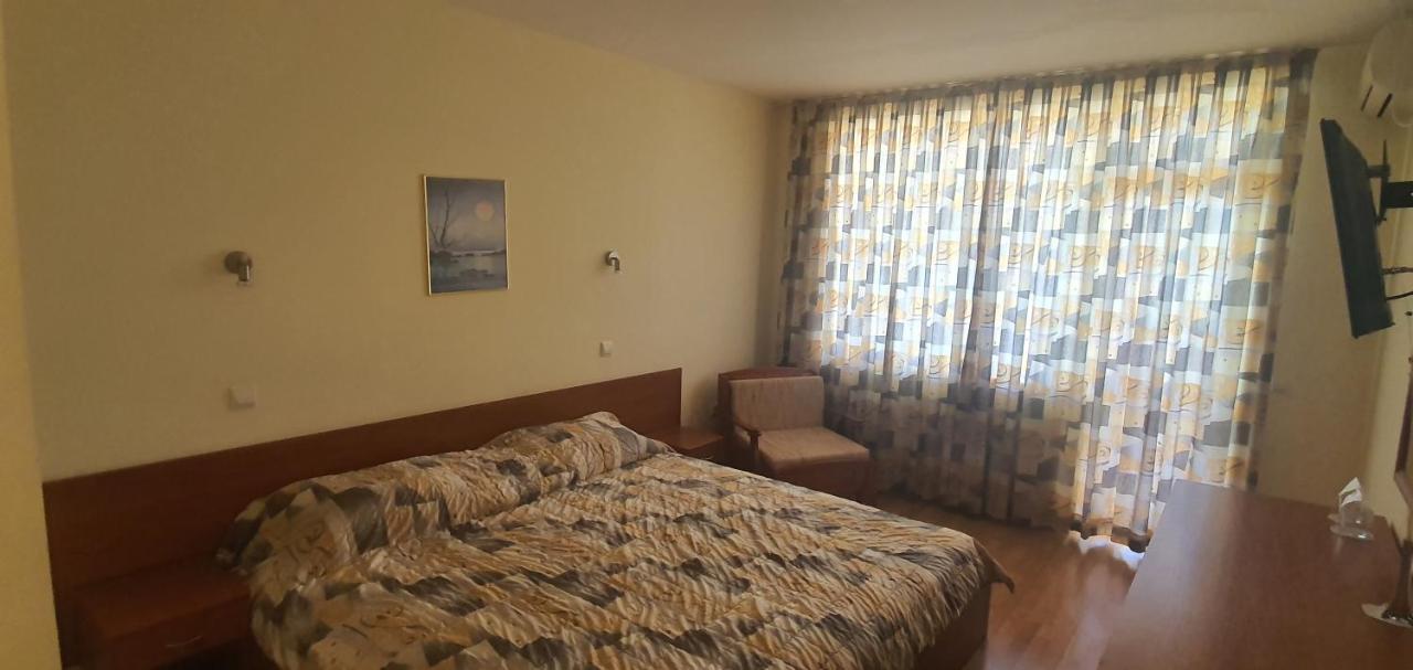 Diamond Hotel Primorsko Luaran gambar