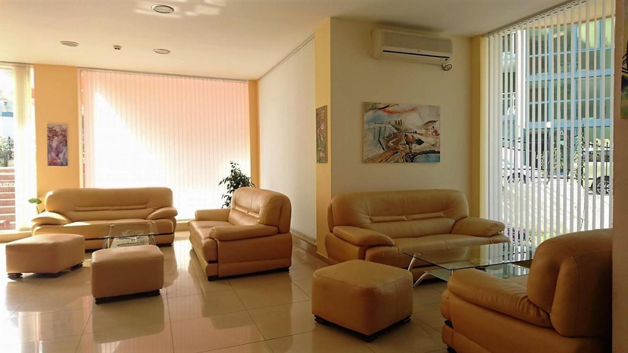 Diamond Hotel Primorsko Luaran gambar
