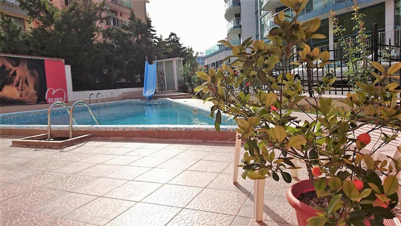 Diamond Hotel Primorsko Luaran gambar